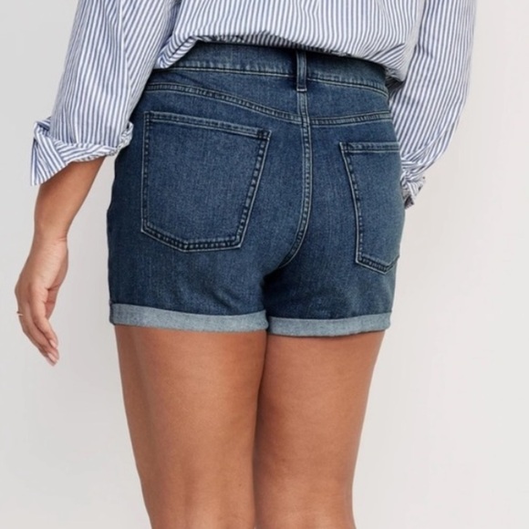 Old Navy Cuffed Semi-fitted Jean Denim Shorts women’s 2 - Picture 3 of 10